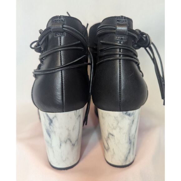 👢 Kelsi Dagger Brooklyn Wellington Black Marble Bootie Size 9 - Picture 4 of 6